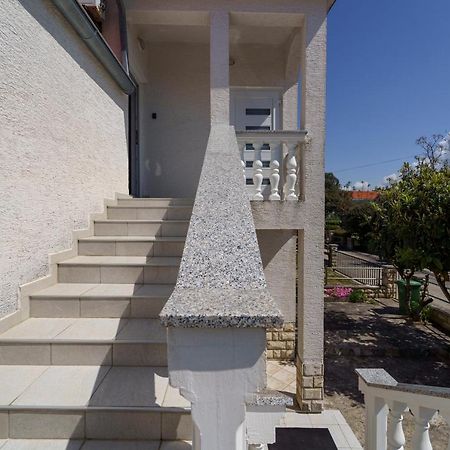 Apartment Nada ペトルチャネ エクステリア 写真