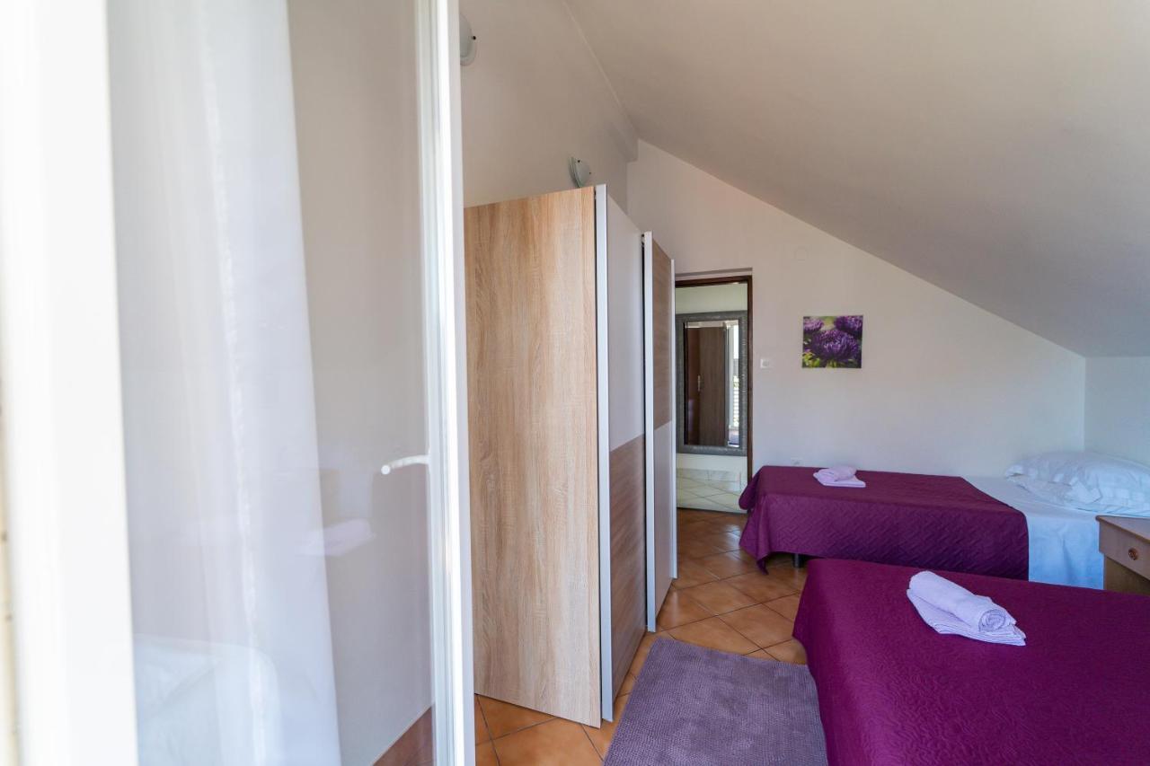 Apartment Nada ペトルチャネ エクステリア 写真