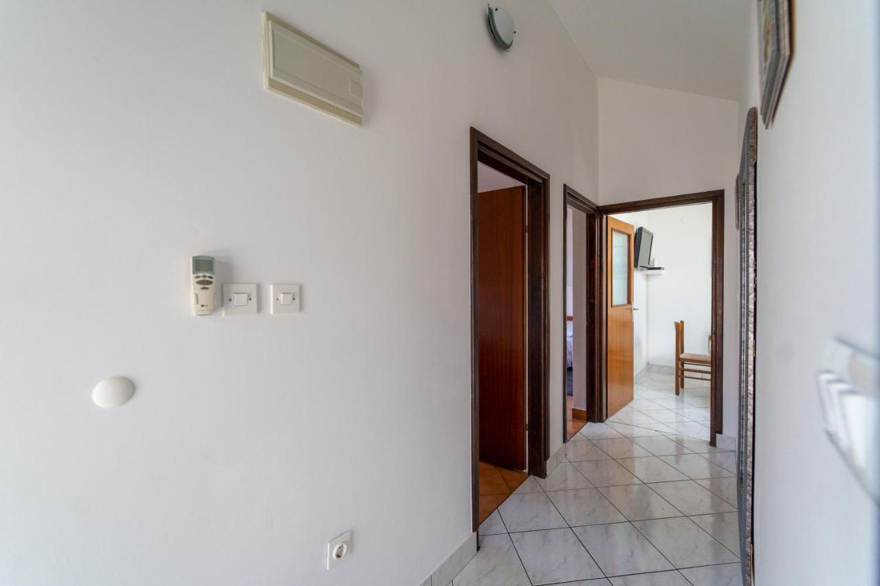 Apartment Nada ペトルチャネ エクステリア 写真