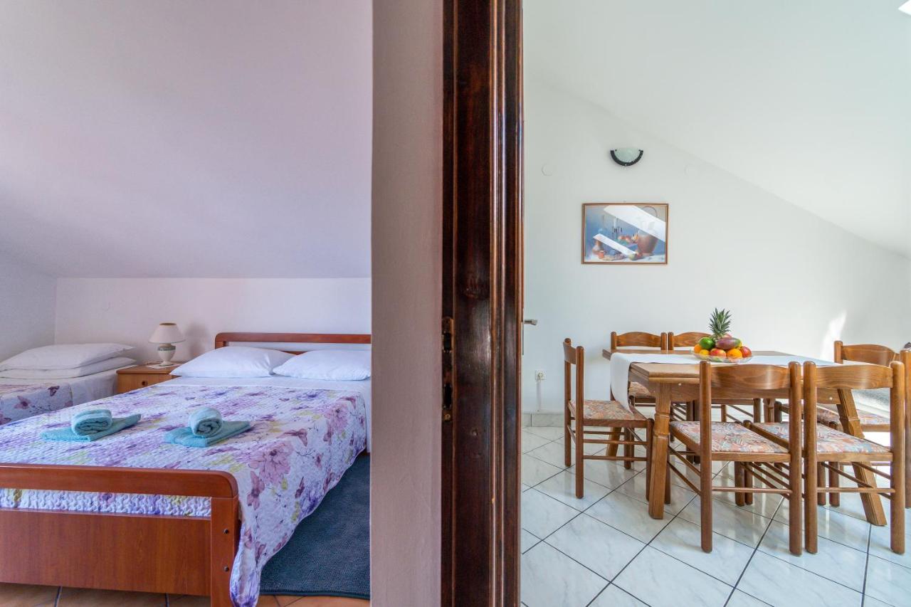 Apartment Nada ペトルチャネ エクステリア 写真
