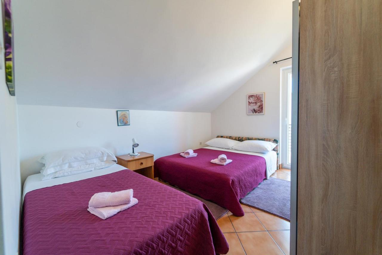 Apartment Nada ペトルチャネ エクステリア 写真