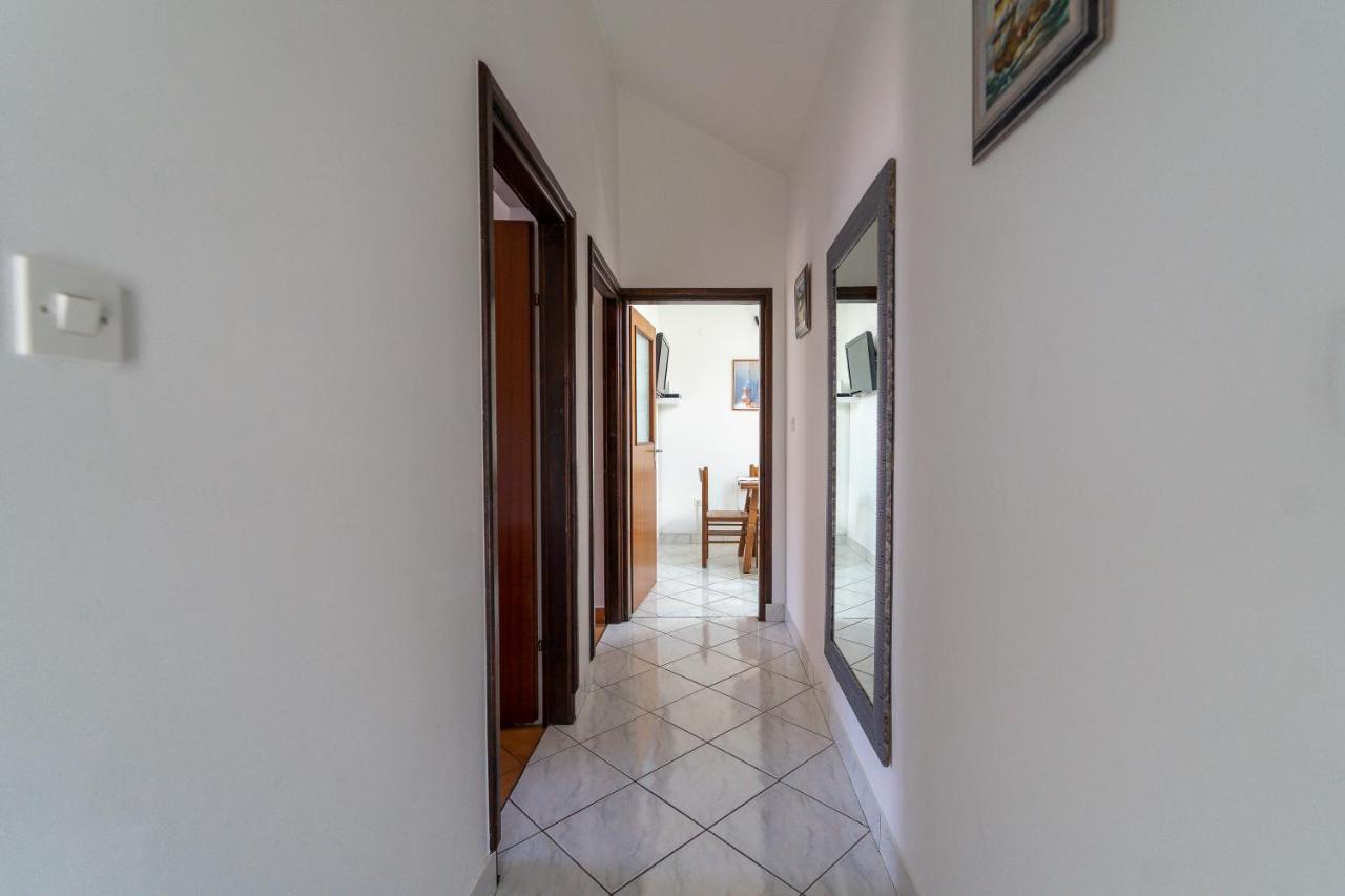 Apartment Nada ペトルチャネ エクステリア 写真