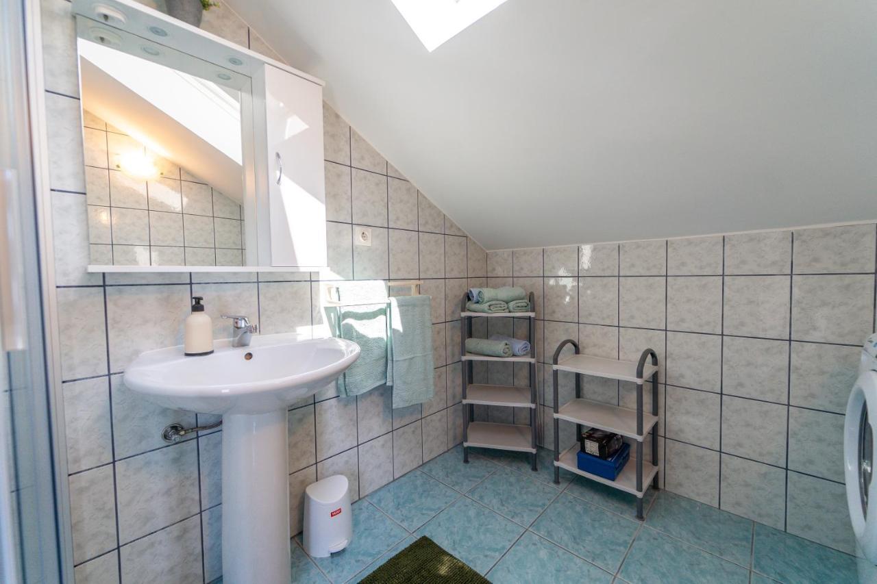 Apartment Nada ペトルチャネ エクステリア 写真